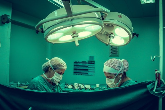 Brustvergrößerungsoperation - Gesundheitsdienste Türkei